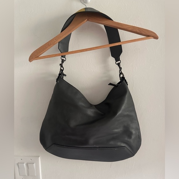 IACUCCI Leather Shoulder Bag Patchwork in Gray - Picture 3 of 13